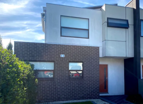 2/16 Ralph Street, Reservoir VIC 3073 - For Rent