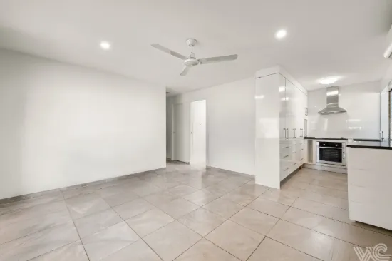 2/16 Tarcoola Avenue, Mooloolaba, Qld 4557