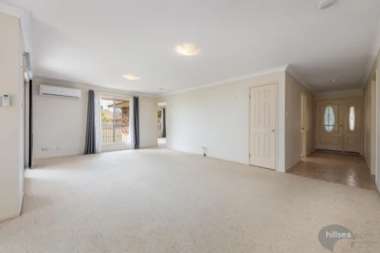2/161 Whiting Street, Labrador, Qld 4215-Image