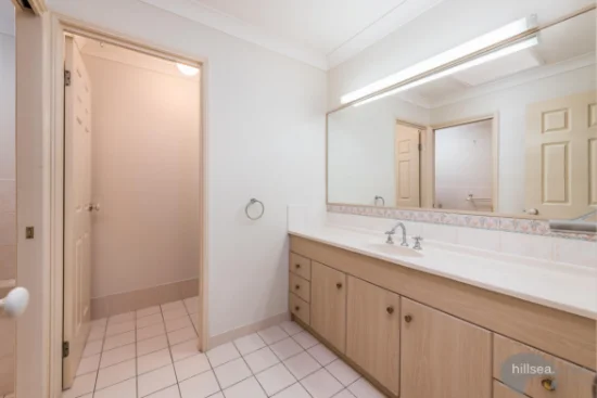 2/161 Whiting Street, Labrador, Qld 4215-Image