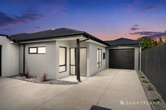2/17 Vule Street, St Albans, Vic 3021