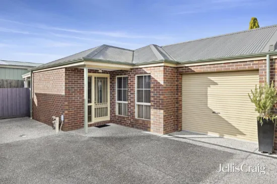 2/173-175 Boundary Road, Whittington, Vic 3219