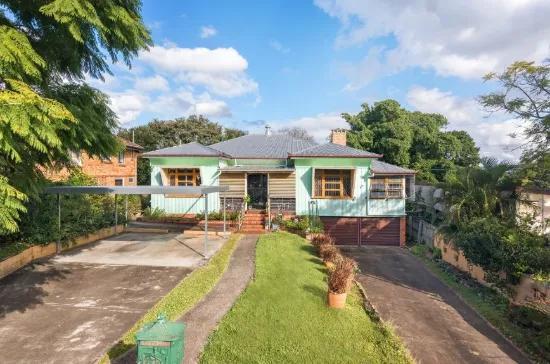 2/173 Chatsworth Rd, Coorparoo, Qld 4151