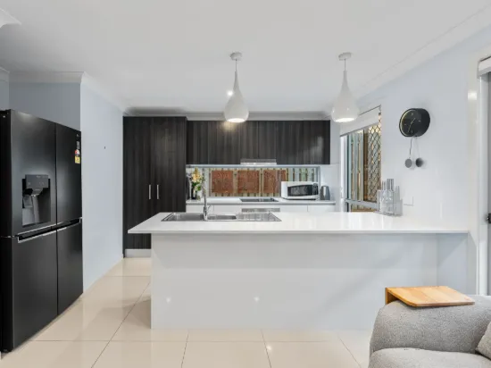 2/178 Old Northern Road, Everton Park, Qld 4053