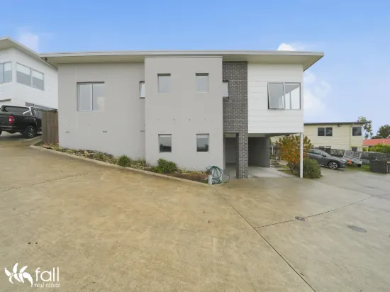 2/17B Camden Crescent, Moonah, Tas 7009