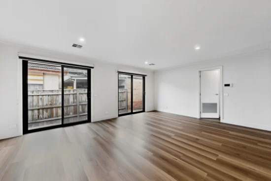 2/183 Carinish Road, Clayton, Vic 3168-Image