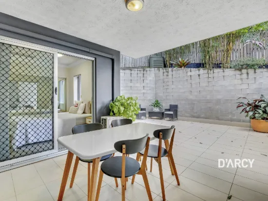 2/188 Gladstone Road, Highgate Hill, Qld 4101
