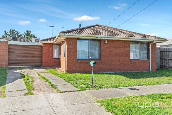 2/2 Beswick Street, Deer Park, Vic 3023