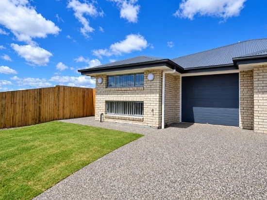2/20 Alpine Court, Cranley, Qld 4350