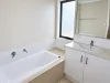 2/20 Alpine Court, Cranley, Qld 4350-Image