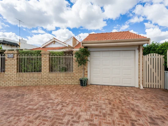 2/206 Melville Parade, Como, WA 6152