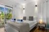 2/208 Grafton Street, Cairns North, Qld 4870-Image
