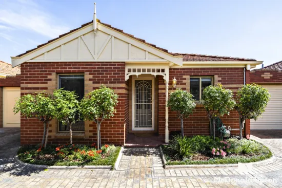 2/21 Galtes Crescent, Brunswick West, Vic 3055