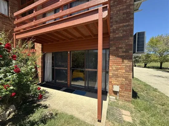 2/21 Magnolia Avenue, Kalkite, NSW 2627