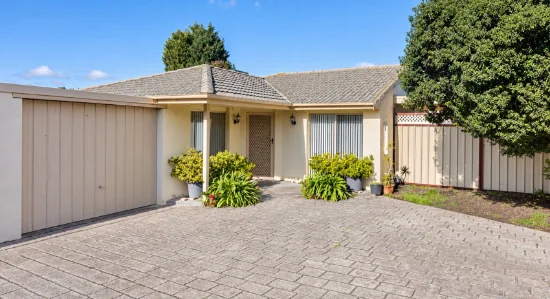 2/21 Rufus Street, Epping, Vic 3076 - For Rent