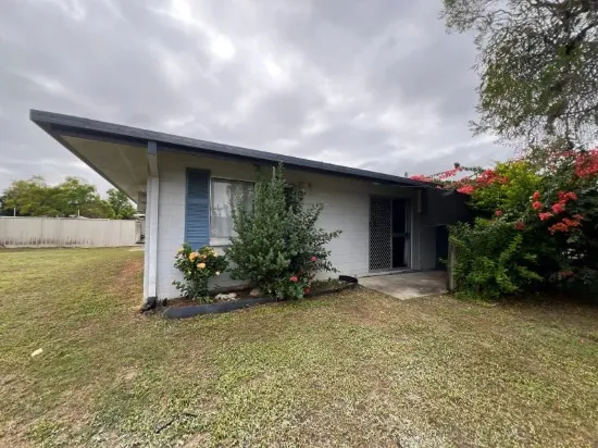 2/21 San Vito Cr, Rasmussen, Qld 4815