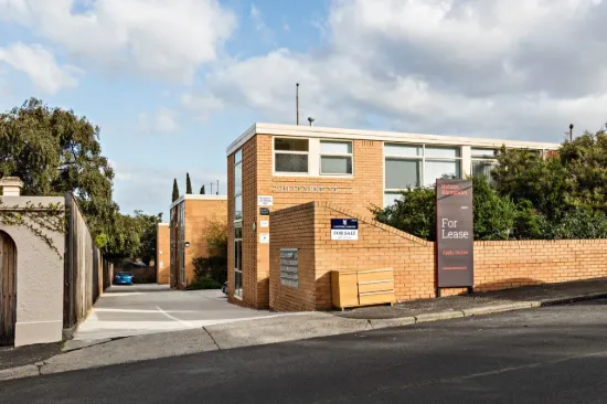 2/210 Clarke Street, Northcote, Vic 3070