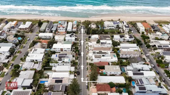 2/22 Alfred Street, Mermaid Beach, Qld 4218