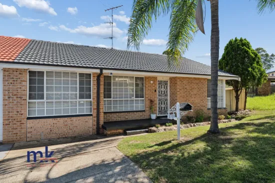 2/22 Aminya Crescent, Bradbury, NSW 2560