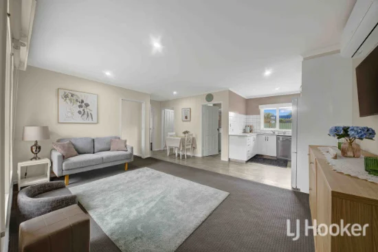 2/224 Main street, Bacchus Marsh, Vic 3340 - For Sale