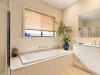 2/23 Atkinson Street, Ballan, Vic 3342-Image