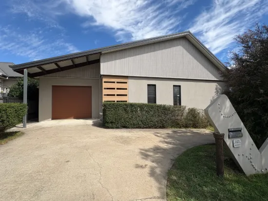 2/23 Hargrave Street, Armidale, NSW 2350