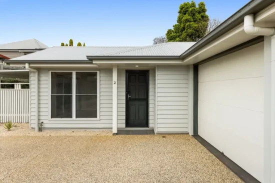 2/236a Long Street, South Toowoomba, Qld 4350