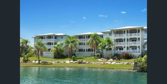 2/24-28    Martinez Avenue, West End, Qld 4810