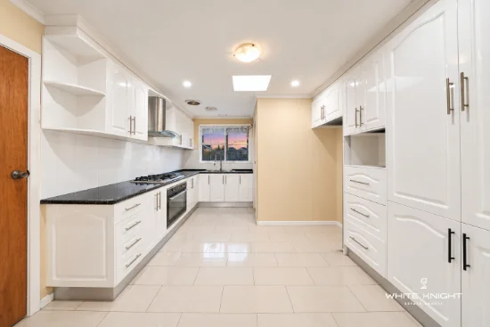 2/24 Forrest Street, Albion, Vic 3020-Image
