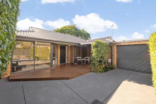 2/25 Booker Street, Cheltenham VIC 3192-Image