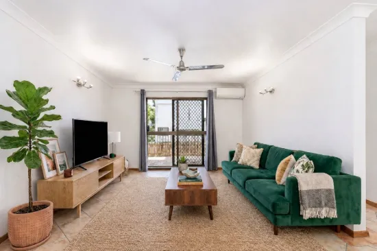 2/25 Bundock Street, Belgian Gardens, Qld 4810