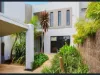 2/25 Seaton Road, Mornington, Vic 3931