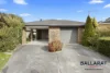 2/25 Shasta Dr, Delacombe, Vic 3356