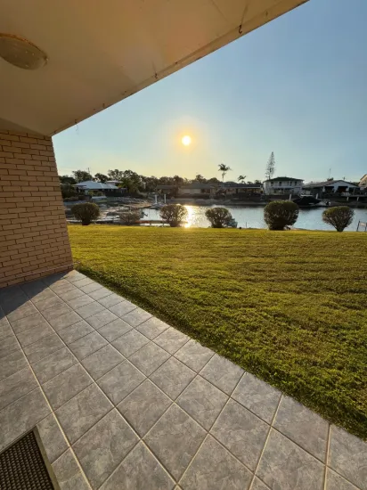 2/26 Akeringa Pl, Mooloolaba, Qld 4557