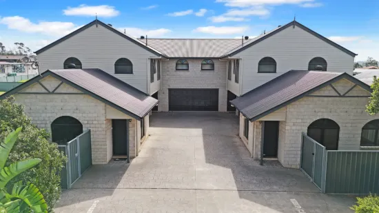 2/261 North Street, Wilsonton Heights, Qld 4350