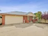 2/267 Honour Avenue, Corowa, NSW 2646
