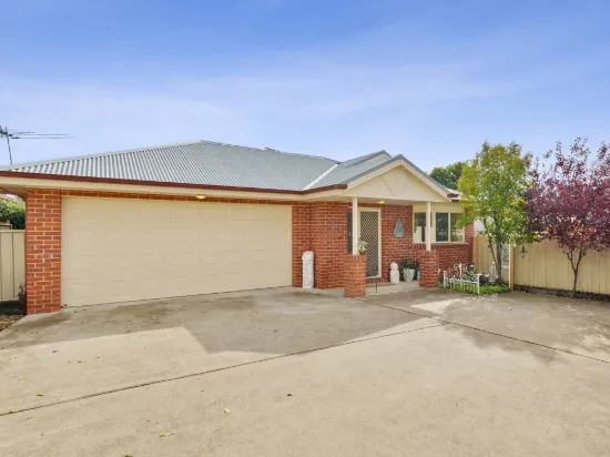 2/267 Honour Avenue, Corowa, NSW 2646