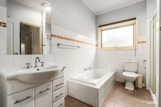 2/27 Cricklewood Avenue, Frankston, Vic 3199-Image