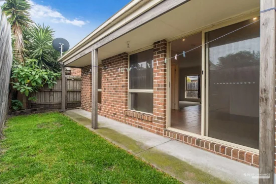 2/27 Cricklewood Avenue, Frankston, Vic 3199-Image