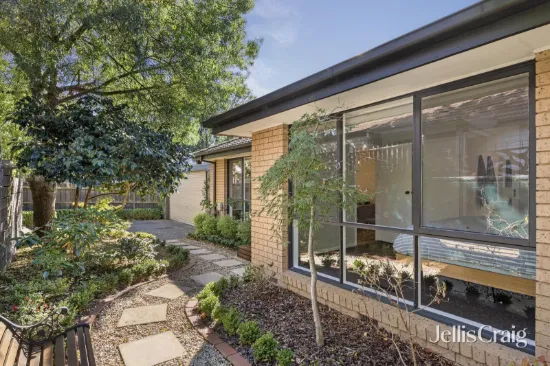 2/27 Lois Street, Ringwood East, Vic 3135