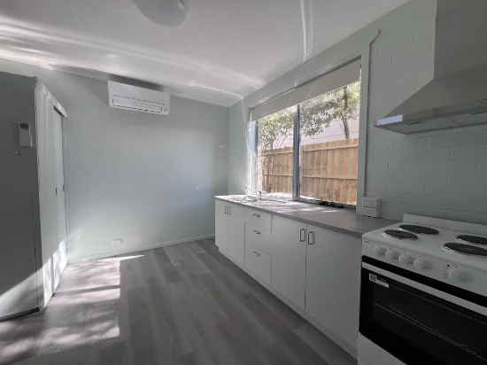 2/277 Princes Drive, Morwell, Vic 3840