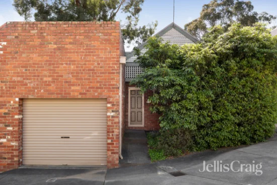 2/28 Hoban Ave, Montmorency, Vic 3094 - For Rent