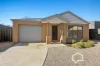 2/28 Myrtle Road, Ascot, Vic 3551