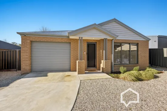2/28 Myrtle Road, Ascot, Vic 3551