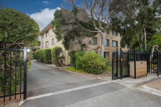 2/285 Railway Parade, Maylands, WA 6051