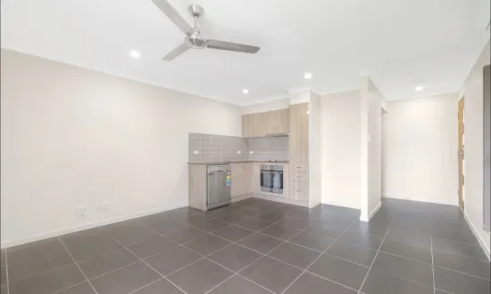 2/29 Brookfield Street, Pimpama, Qld 4209