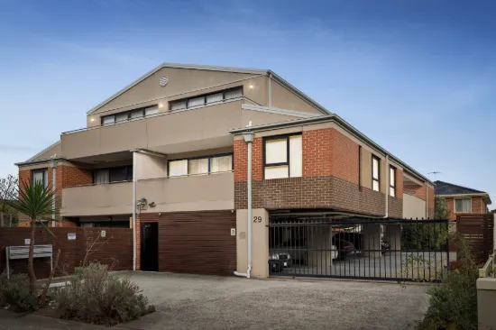 2/29 South Road, Braybrook, Vic 3019