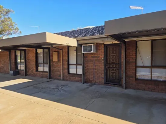 2/296 Eleventh Street, Mildura, Vic 3500