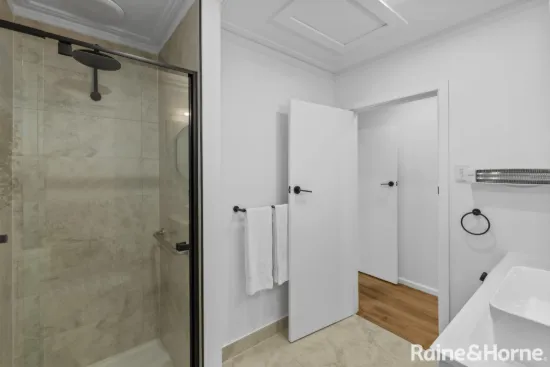 2/2B Mary Street, Essendon, Vic 3040-Image