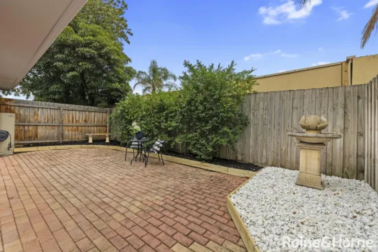 2/2B Mary Street, Essendon, Vic 3040-Image
